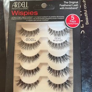 False lashes